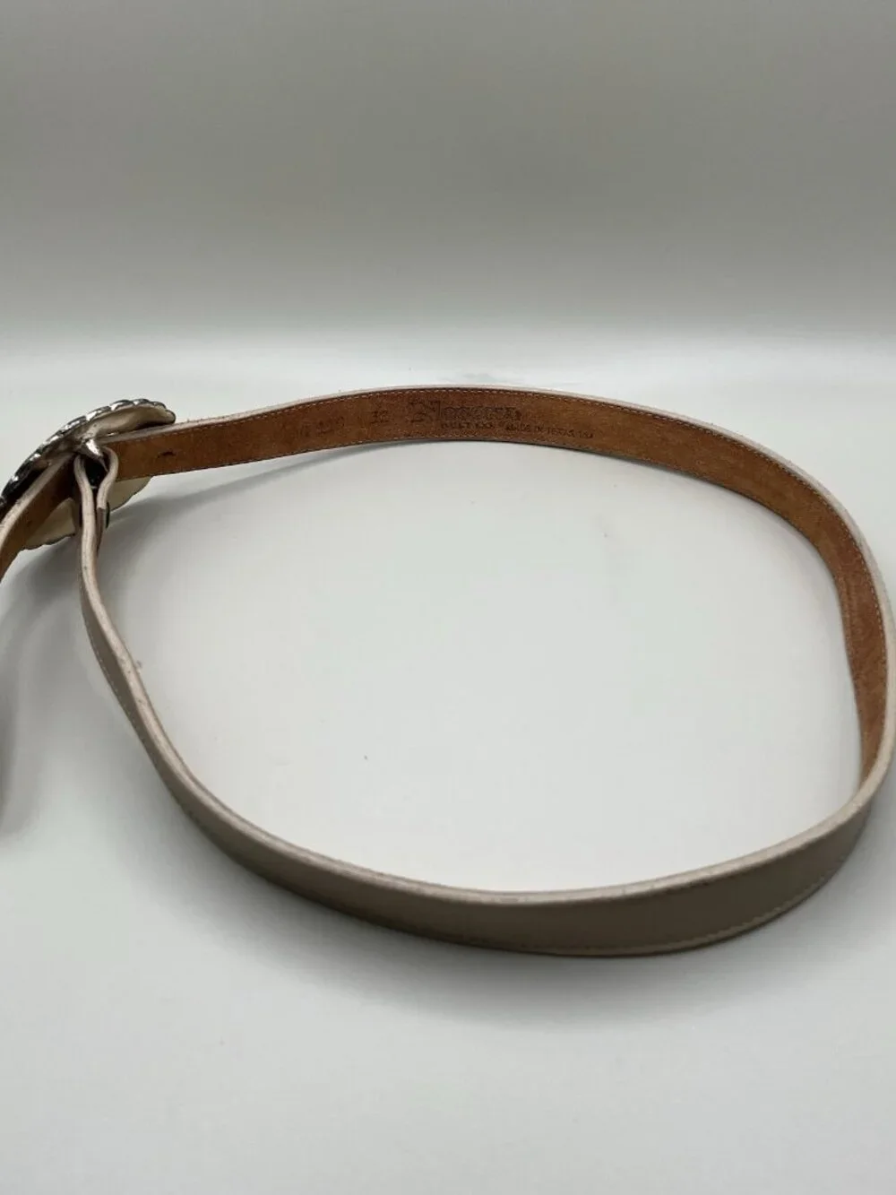 Vintage Nocona Western Beige Leather Belt Size 32 Concho Buckle Cowgirl Rustic